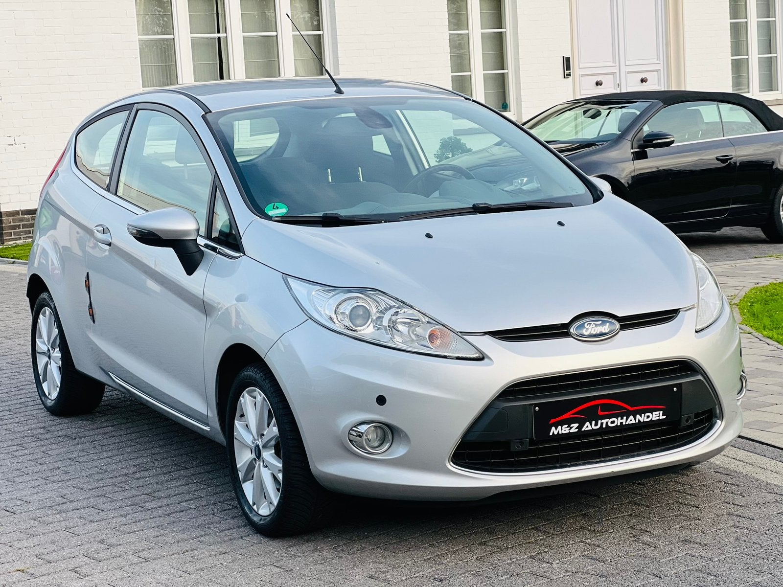 FORD FIESTA GHIA 1.25i || 65.000 KM !! || BENZINE || EURO 5, Auto's, Bedrijf, Fiësta, Parkeersensor, Euro 4