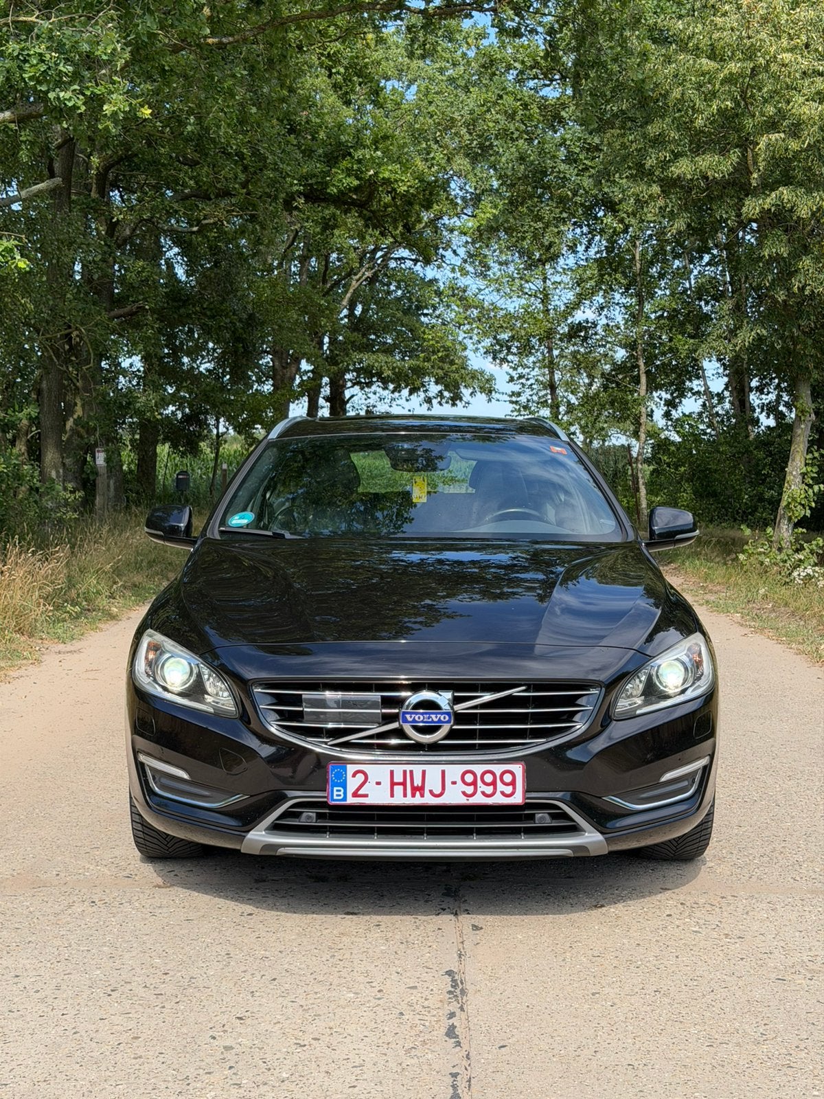 Volvo V60 D6 AWD Plug-in Hybrid 288PK, Auto's, Volvo, 1800 kg, 48 g/km, Zwart, Leder