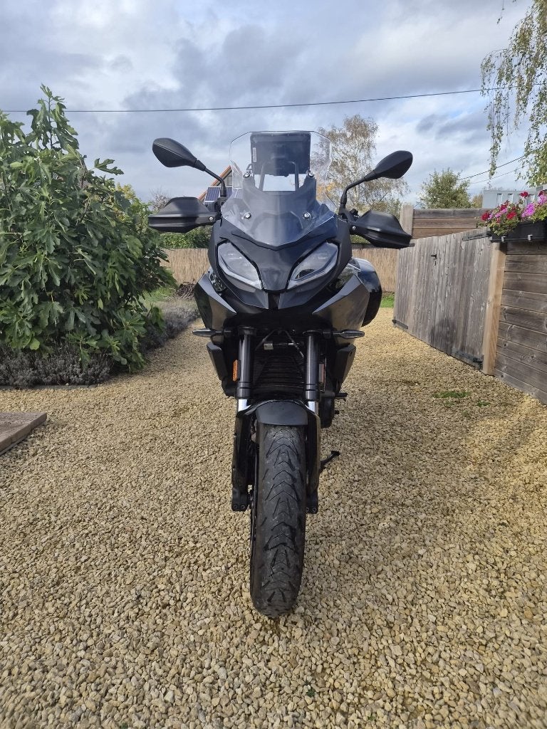BMW F900xr Triple black - Full option - 2023 -Garantie 02/28, Motoren, Occasion, Motorrijbewijs A, Particulier, Traction Control