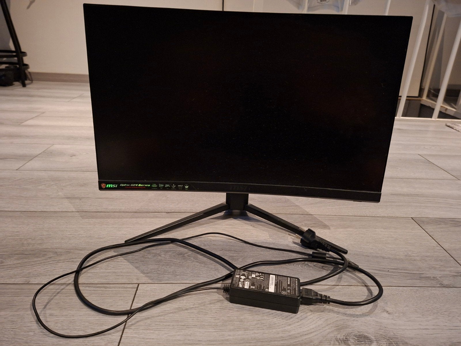 MSI Optix G24 Series, 144Hz, 1ms response tims, Gebruikt, 101 t/m 150 Hz, VA, MSI gaming