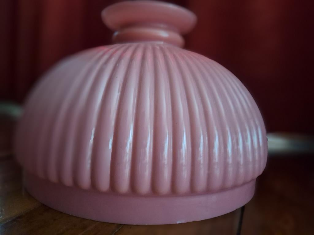 Roze opaline lampenkap, geribbeld student model – 35 cm, Ophalen, Overige kleuren, Rond, Minder dan 25 cm