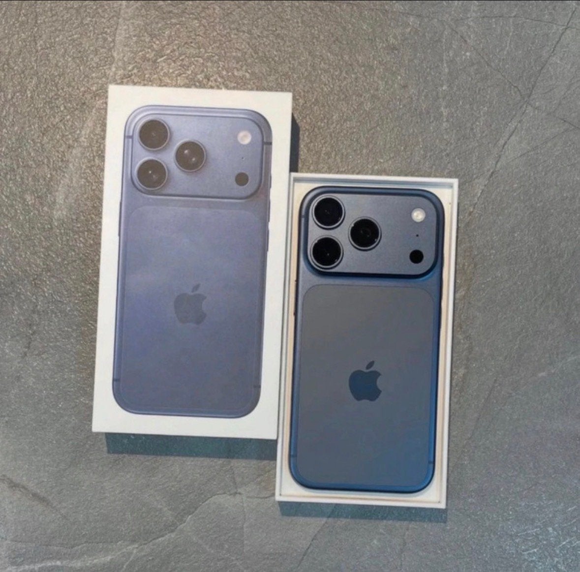 Apple iPhone 17 pro max 1 To Bleu intense, Télécoms, Enlèvement, Neuf, Apple iPhone