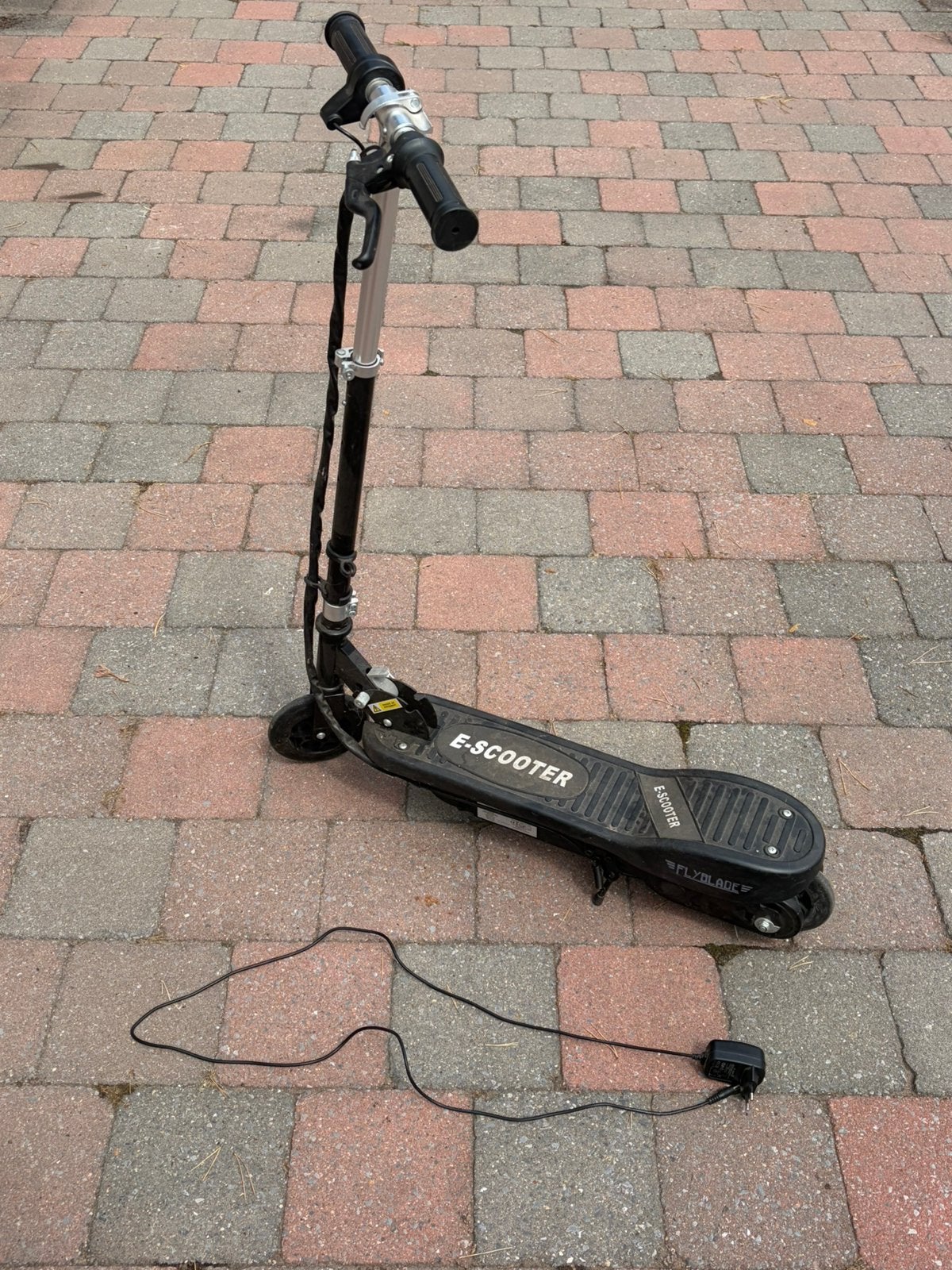 Elektrische kinder step 12 km/u, Ophalen, Gebruikt, Elektrische step (E-scooter)
