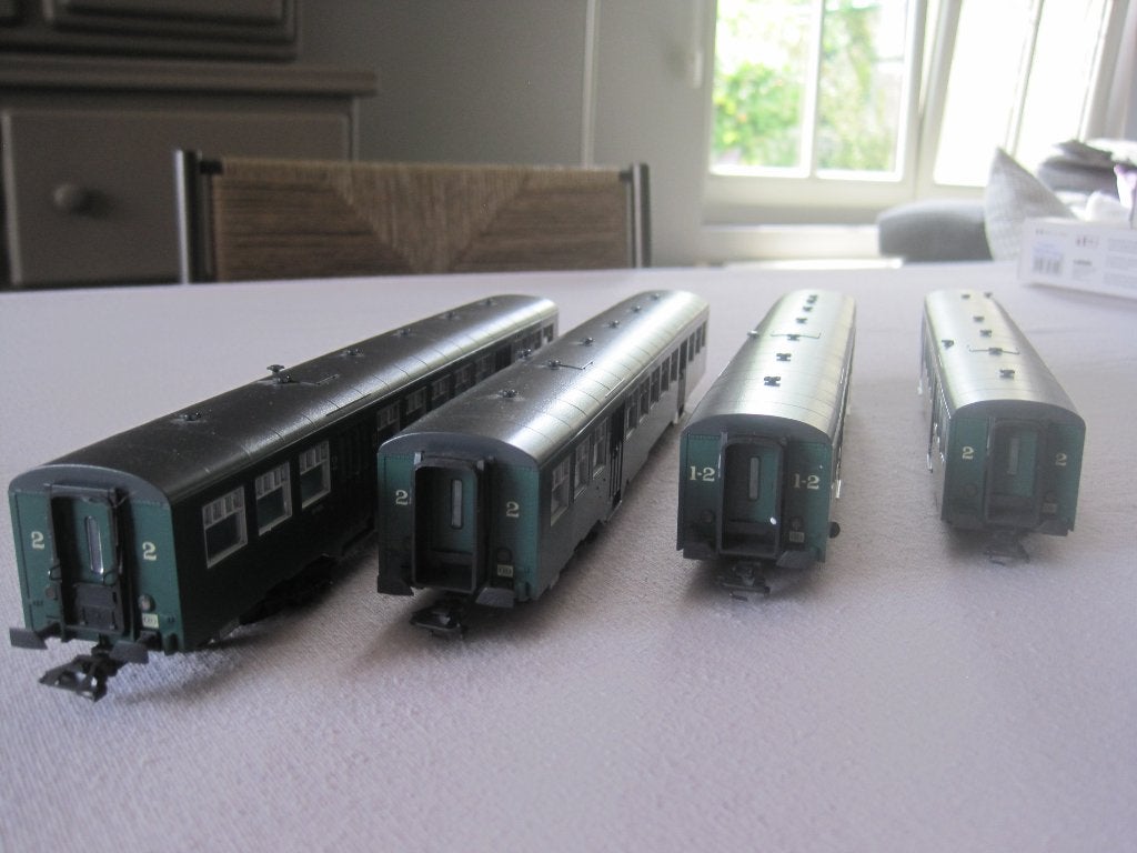 MARKLIN 4 DELIGE-SET M2 RIJTUIGEN, Enlèvement ou Envoi, Courant alternatif, Comme neuf, Set de Trains