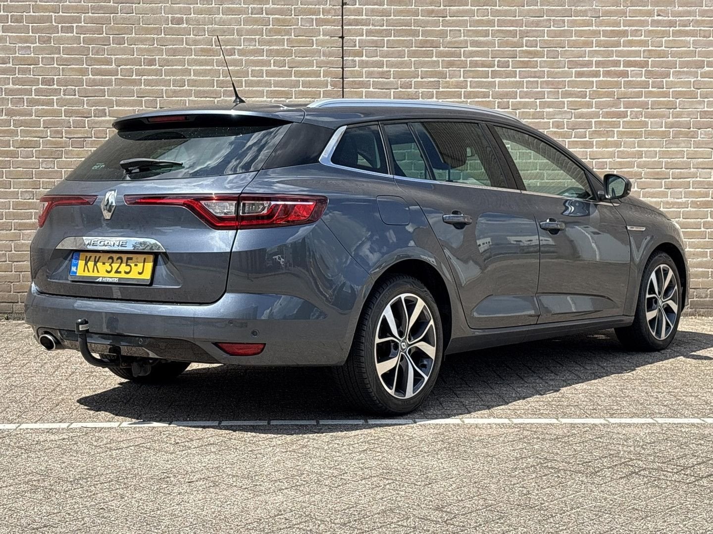 Renault Megane Estate 1.5 dCi Bose | Navi | Climate | Cruise, Parkeersensor, Bedrijf, Zilver of Grijs, 95 g/km