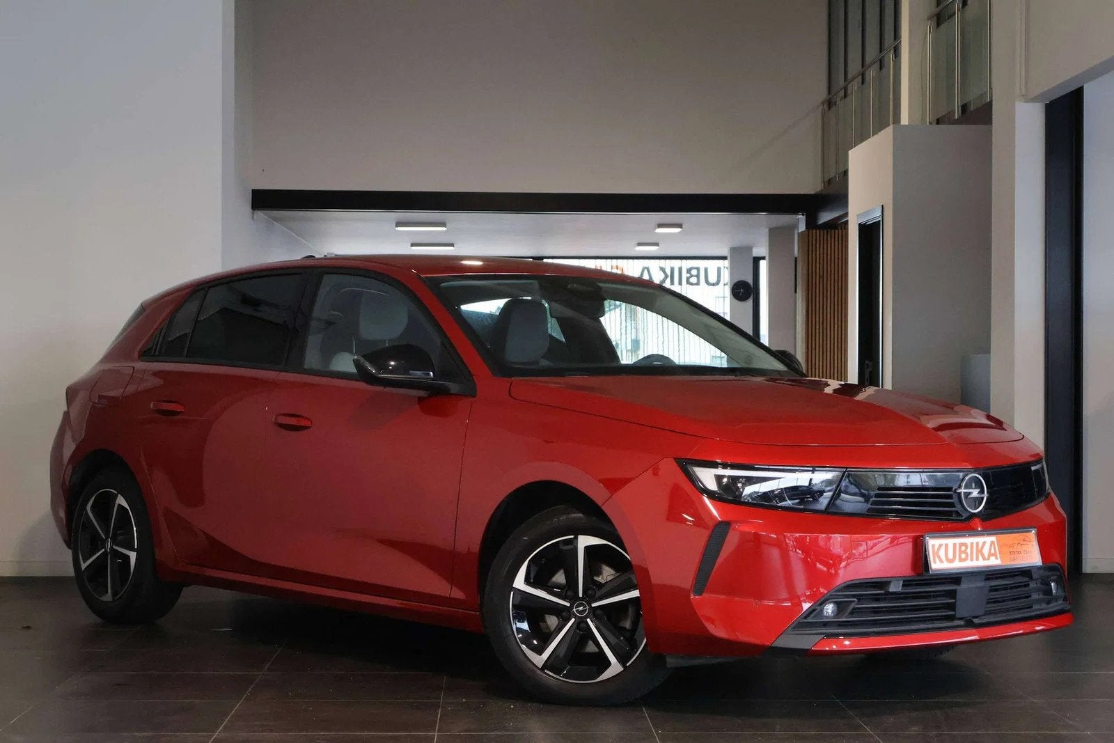 Opel Astra Astra 1.2 Turbo CarPlay ACC LijnA Garantie*, Auto's, Stof, Gebruikt, Zwart, 1199 cc