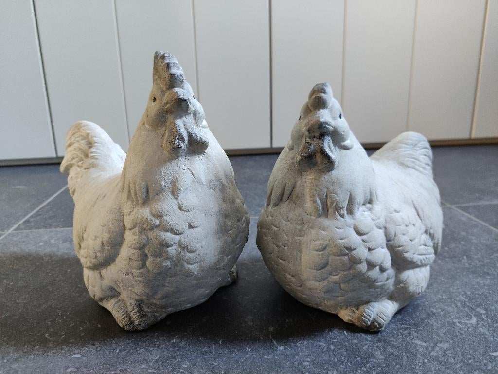 Set met 2 kippen in aardewerk, Enlèvement ou Envoi, Comme neuf