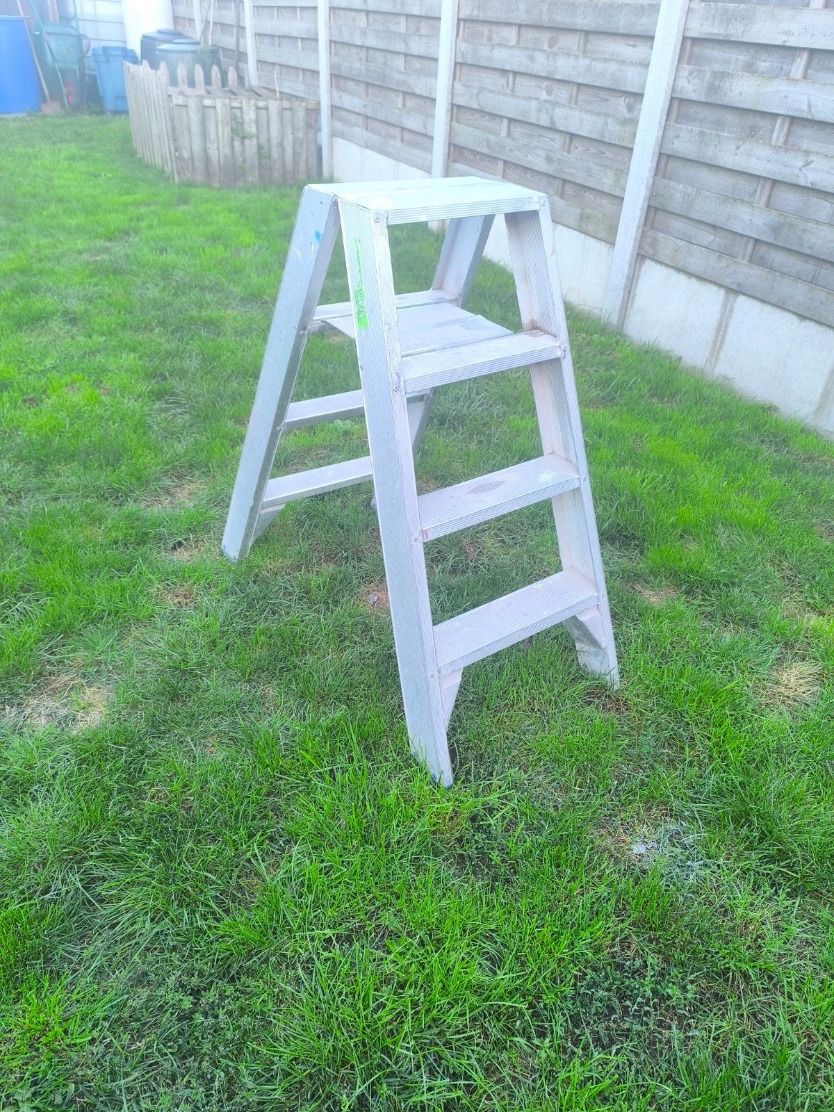 dubbel Trapladder lader 4 treden met platform, Doe-het-zelf en Bouw, Ophalen