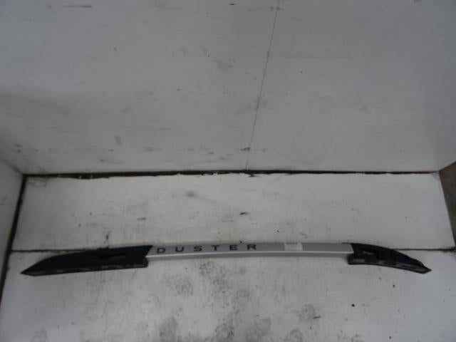 IMPERIAL Dacia Duster (HS) (01-2009/01-2018), Gebruikt, Dacia