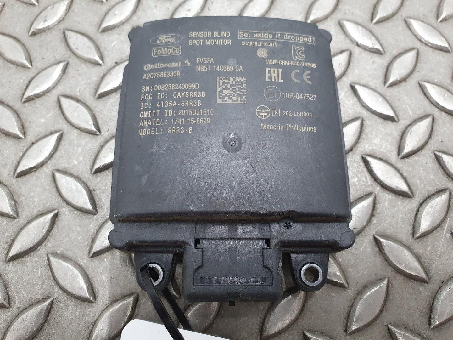 FORD FOCUS ST SENSOR RADAR NB5T14C689CA 2023, Enlèvement ou Envoi, Utilisé, ARN reconnu