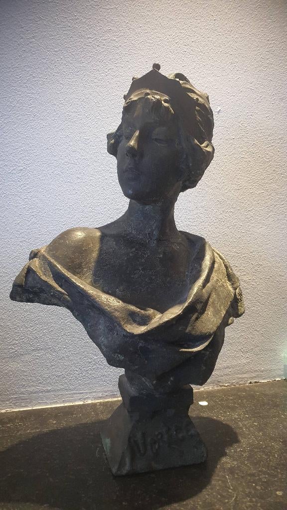 Lucrèce en bronze de Villanis Art Nouveau, Antiek en Kunst, Ophalen, Brons