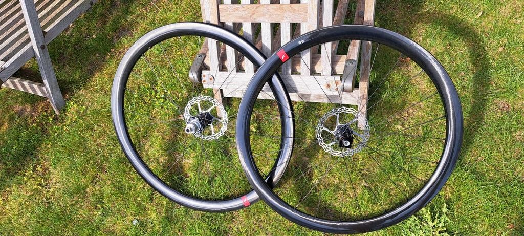 Paire de roues Carbon Fulcrum, Neuf, Fulcrum, Enlèvement, Carbone