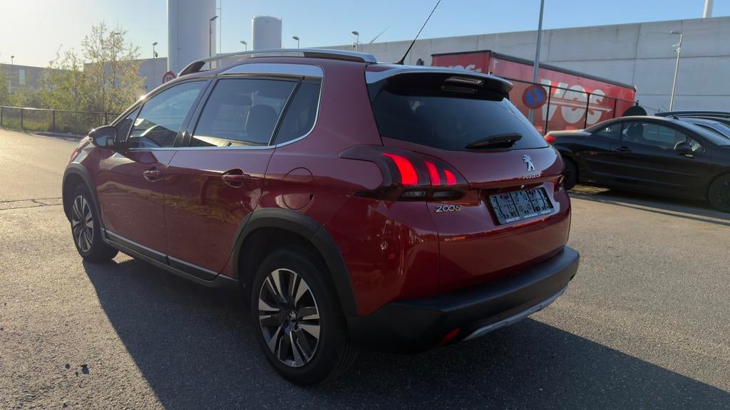 Peugeot 2008 1.2i PureTech Style Navi Cam pano GARANTIE, Testrit aan huis, 114 kW, https://public.car-pass.be/vhr/a43968c3-a887-4efb-aa1c-465e7cad85d0