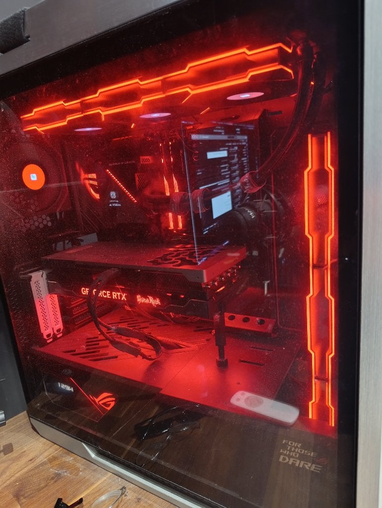 Asus gaming-pc, Games en Spelcomputers, Ophalen, Gebruikt, Overige genres, Eén computer