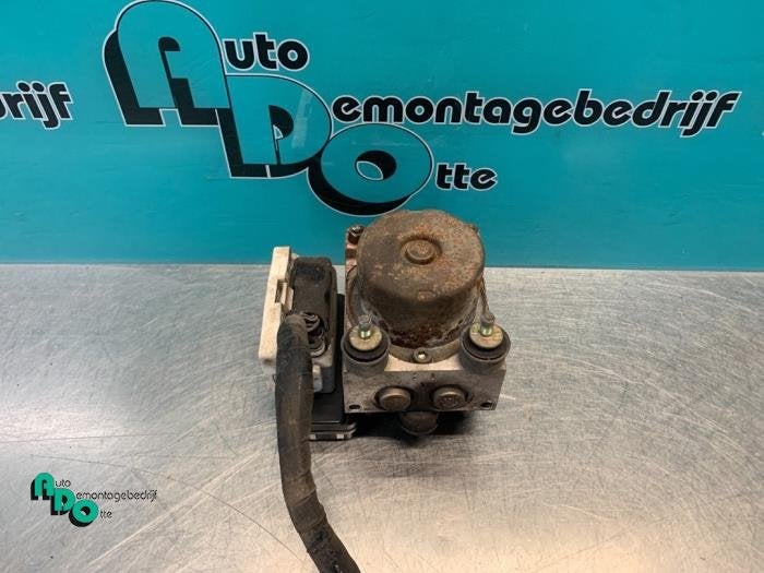 Pompe ABS d'un Mitsubishi Lancer (Lancer 03-), -, 3 mois de garantie, Utilisé, Mitsubishi