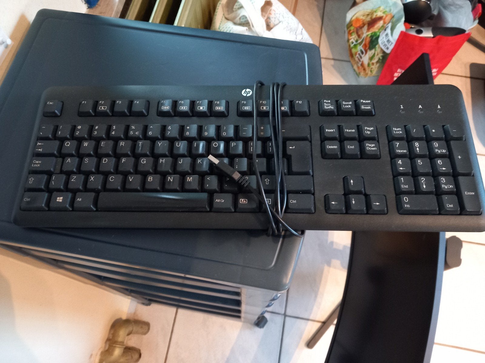 Kybord hp, Informatique & Logiciels, Claviers, Enlèvement