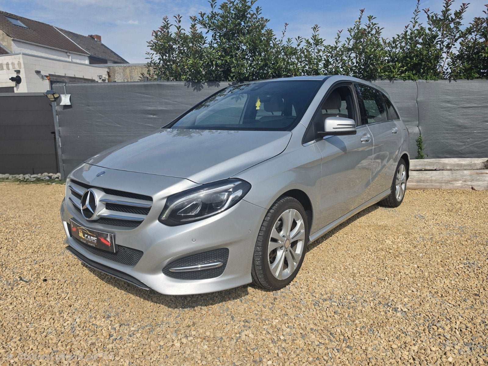 Mercedes classe B180 automatique -->12 mois de Garantie <--, Cuir, Argent ou Gris, Achat, Euro 6