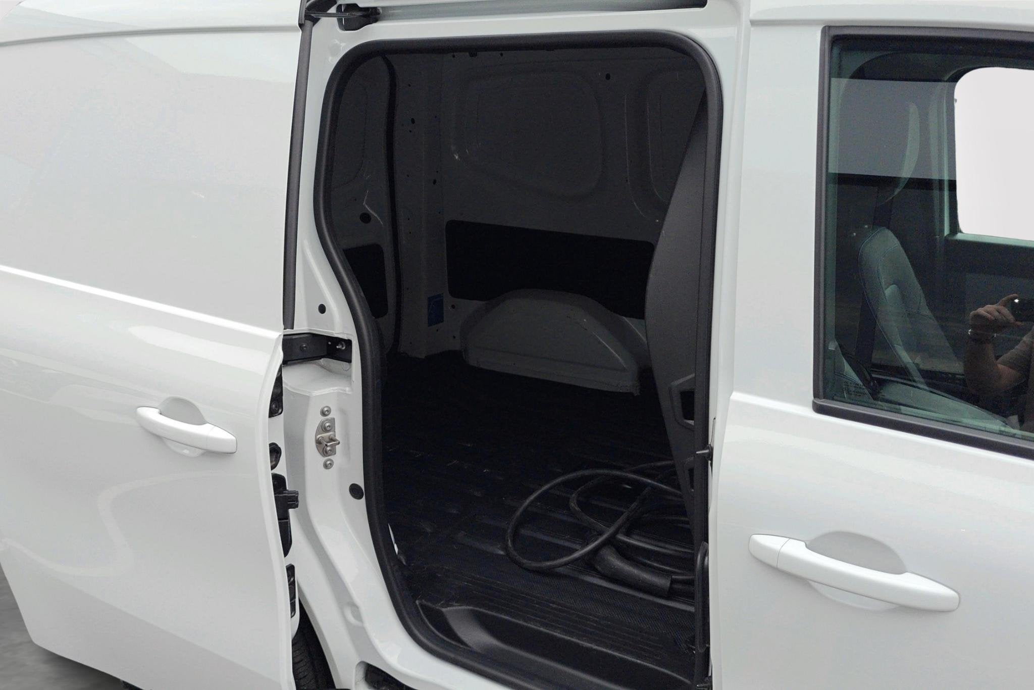 Nissan Townstar L1H1 EV N-Connecta + Navi Pack, Autos, Achat, Noir, 5 portes, https://public.car-pass.be/vhr/070f1a33-3891-4edf-8cc9-475fddcd46e4
