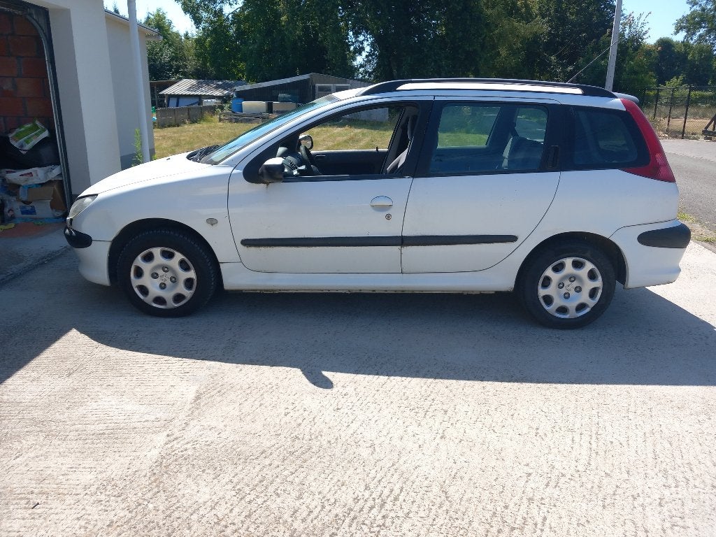 Peugeot 206, Autos, Achat, Boîte manuelle, 5 portes, Break
