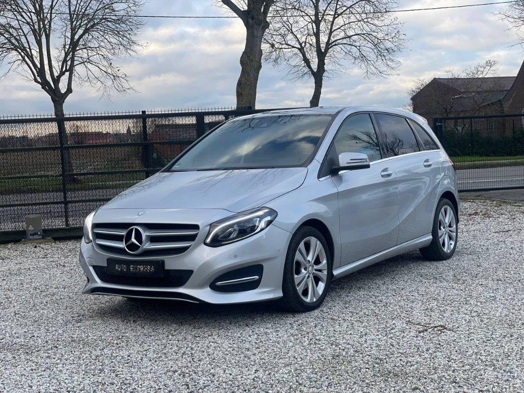 Mercedes B200/1.6Essence/Automatique/Navi/Caméra/Garantie/**, Autos, Cuir, Argent ou Gris, Achat, Entreprise