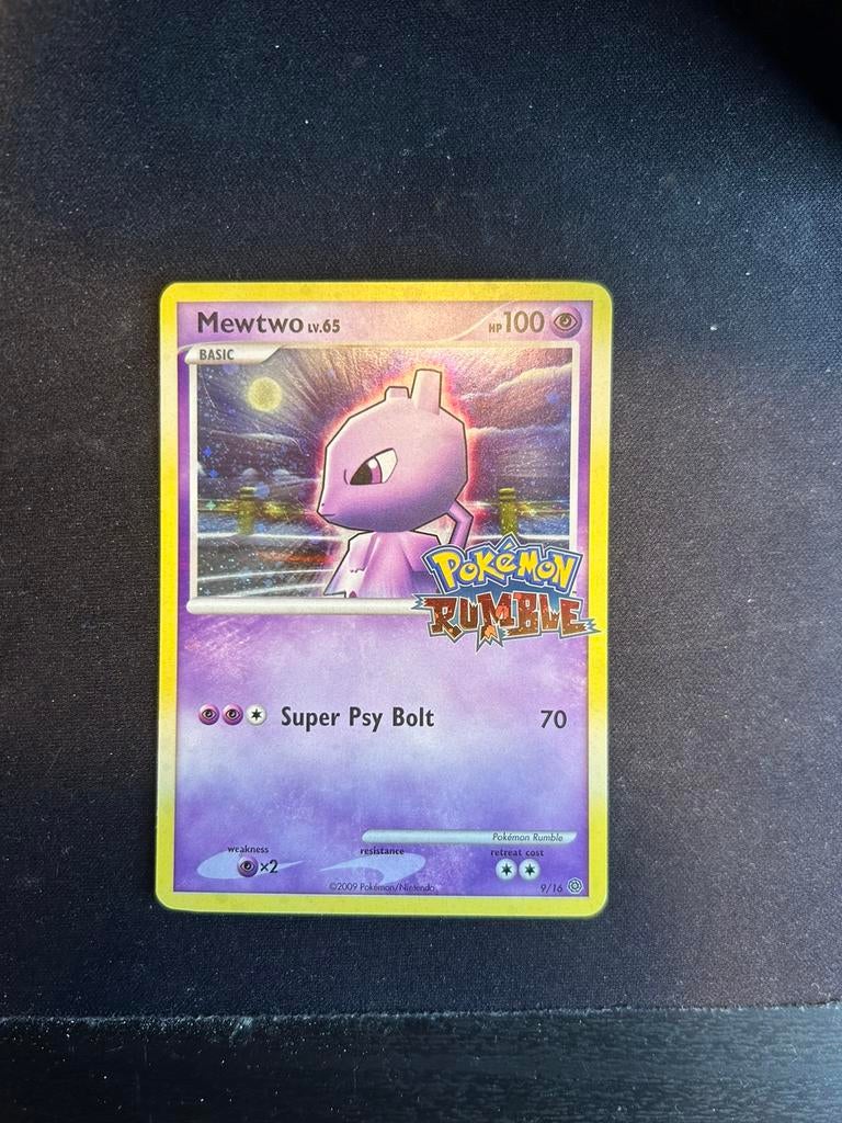 Mewtwo team rumble, Ophalen of Verzenden, Nieuw, Losse kaart, Foil