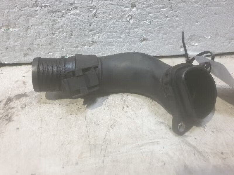 INTERCOOLER aansluiting Opel Astra H GTC (L08) (13223433), Auto-onderdelen, Bahnhofsplatz 65423 Rüsselsheim am Main, DE, Gebruikt