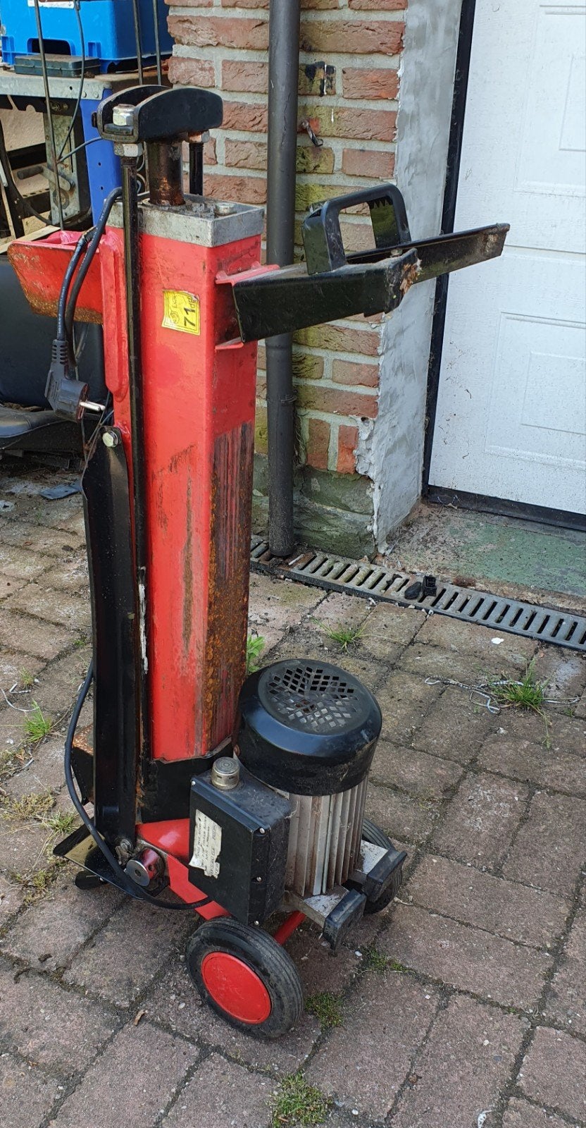 Elektrische hydraulische houtkliever,, Ophalen