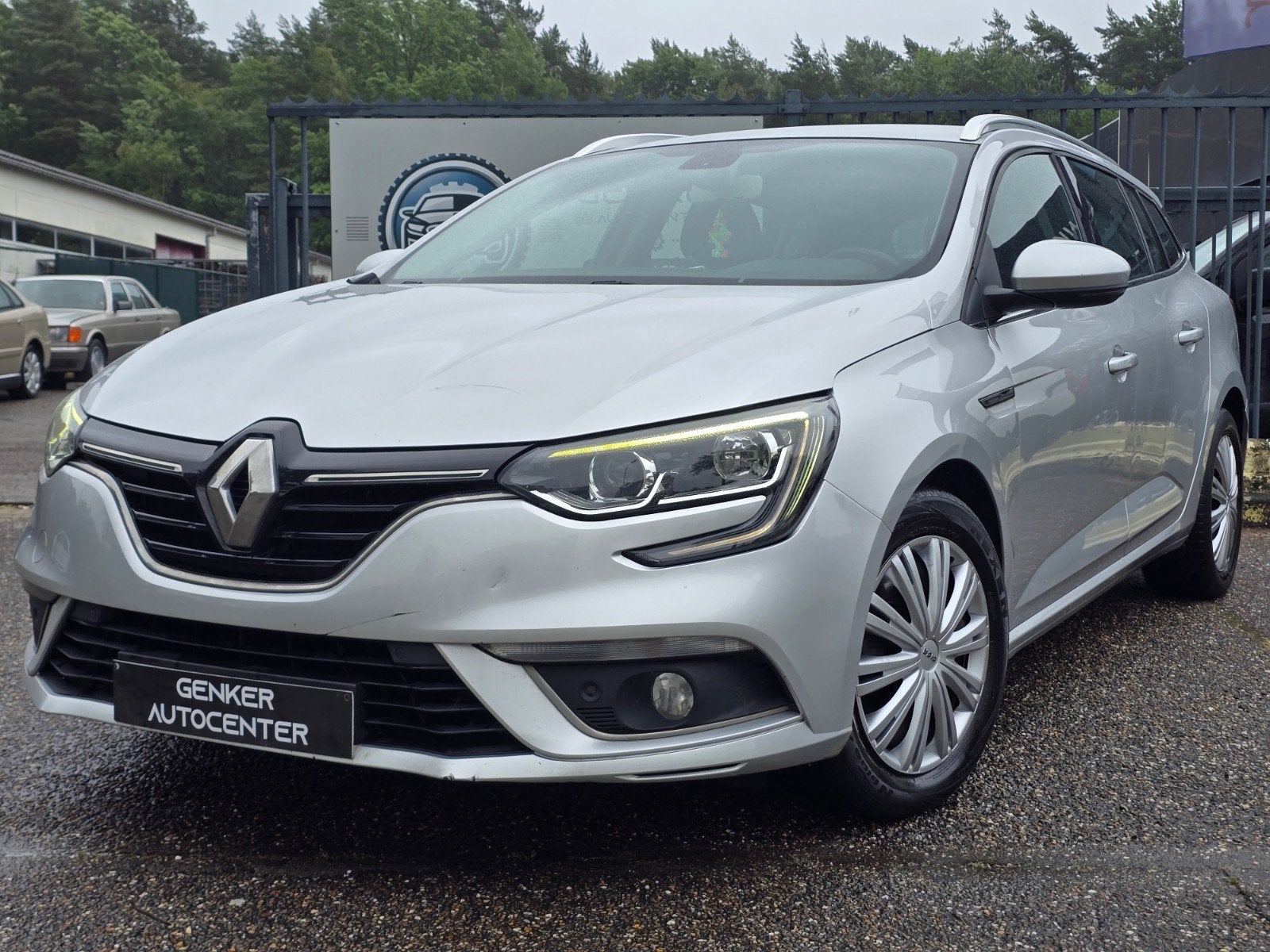 Renault Megane 1.5 Dci /Caméra/Garantie, https://public.car-pass.be/vhr/21036adb-e4db-45b4-a6f3-2e25121d1eb1, Achat, Entreprise