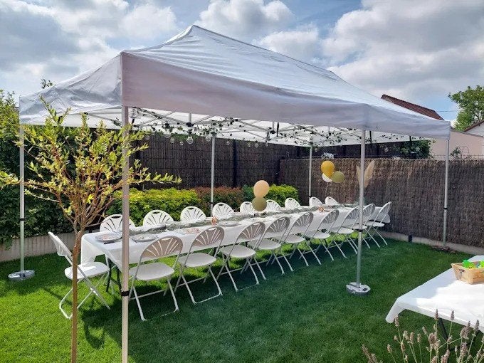 Verhuur van tafels, stoelen en prieel, Ophalen