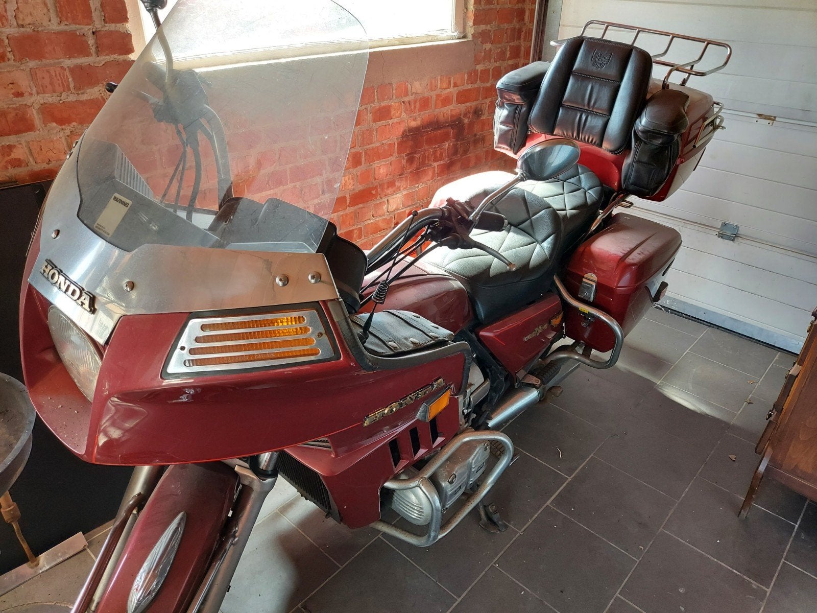 Honda Gold Wing BJ 1984, Enlèvement