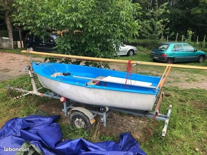 voilier jenneau  bateau a voile, Sports nautiques & Bateaux, Autres marques, Dérive, Polyester, Utilisé