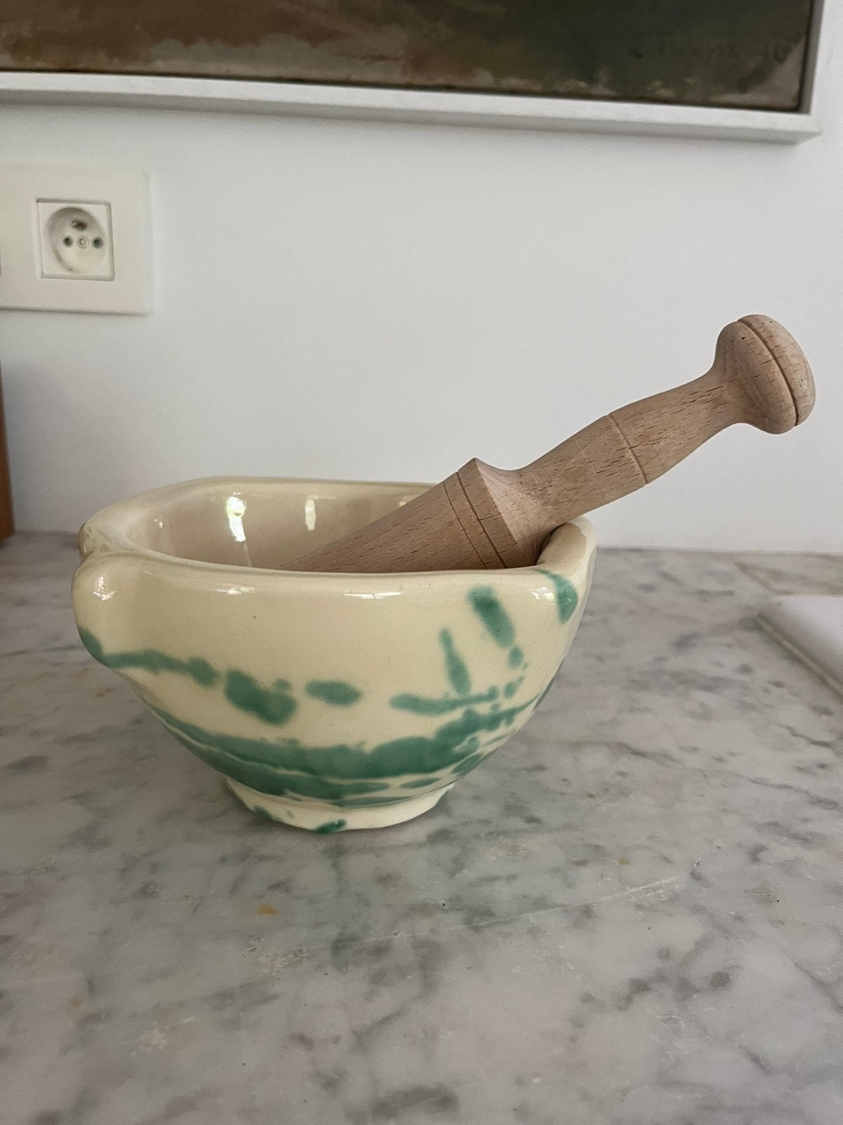 PRACHTIGE SPAANSE KERAMIEK VIJZEL MET STAMPER KOKEN GROEN, Huis en Inrichting, Overige typen, Nieuw, Ophalen of Verzenden, Steen/keramiek