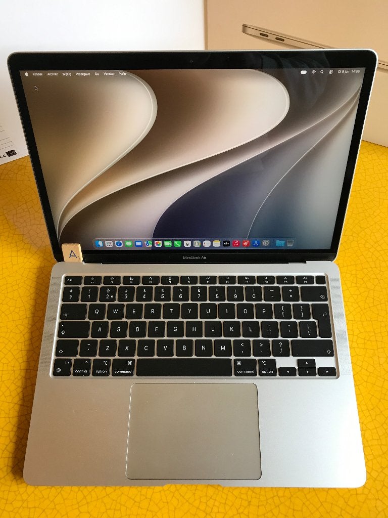 3 x MacBook Air M1 8/256 tot 2024 99% batterij vanaf € 375, 256 GB, 8 GB, 13 inch, Ophalen of Verzenden