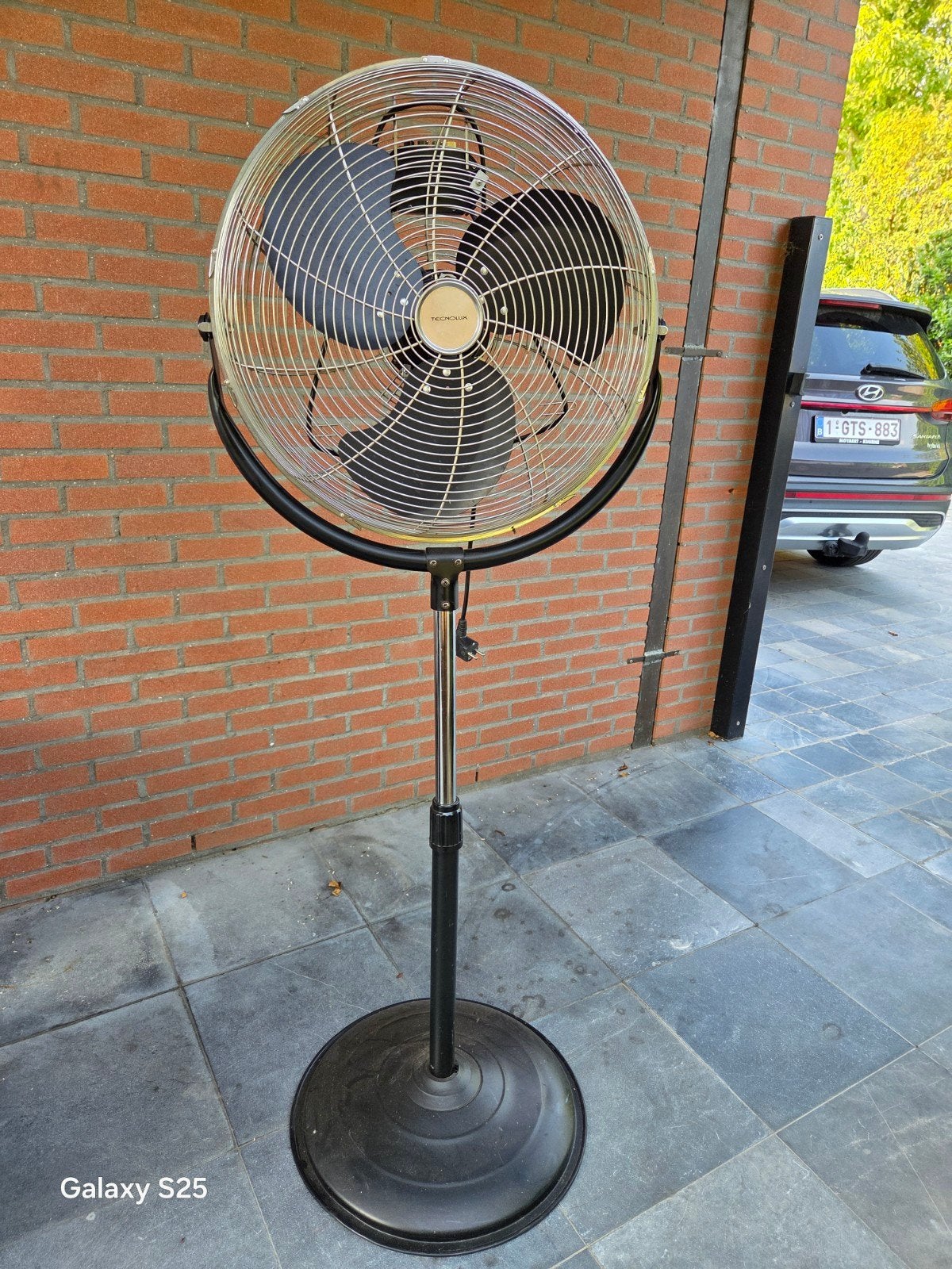 Zware ventilator verschillende snelheden op voet, Ophalen