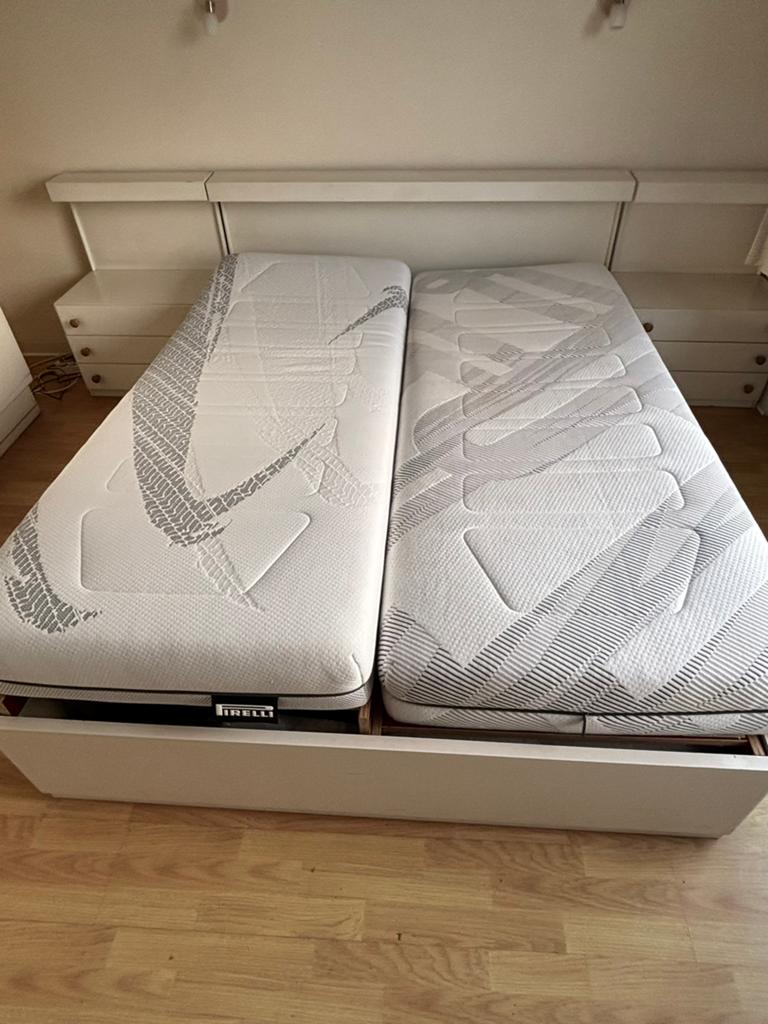 2 onberispelijke Pirelli-matrassen van 80 x 200, Huis en Inrichting, Ophalen, Zo goed als nieuw, 80 cm, Matras