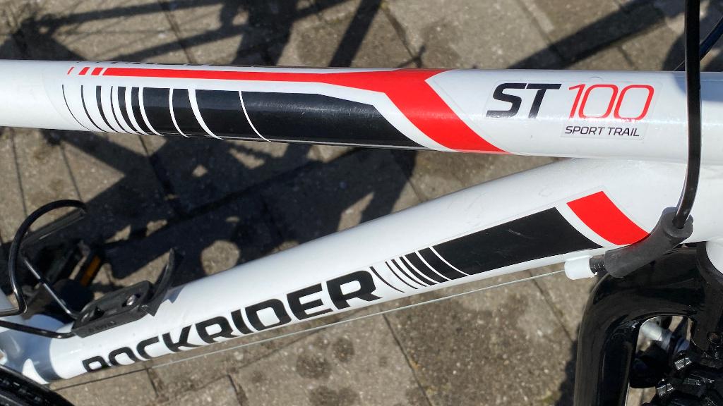 Rockrider ST100 kinderfiets, Fietsen en Brommers, Gebruikt, Velgrem, Geen vering, Ophalen