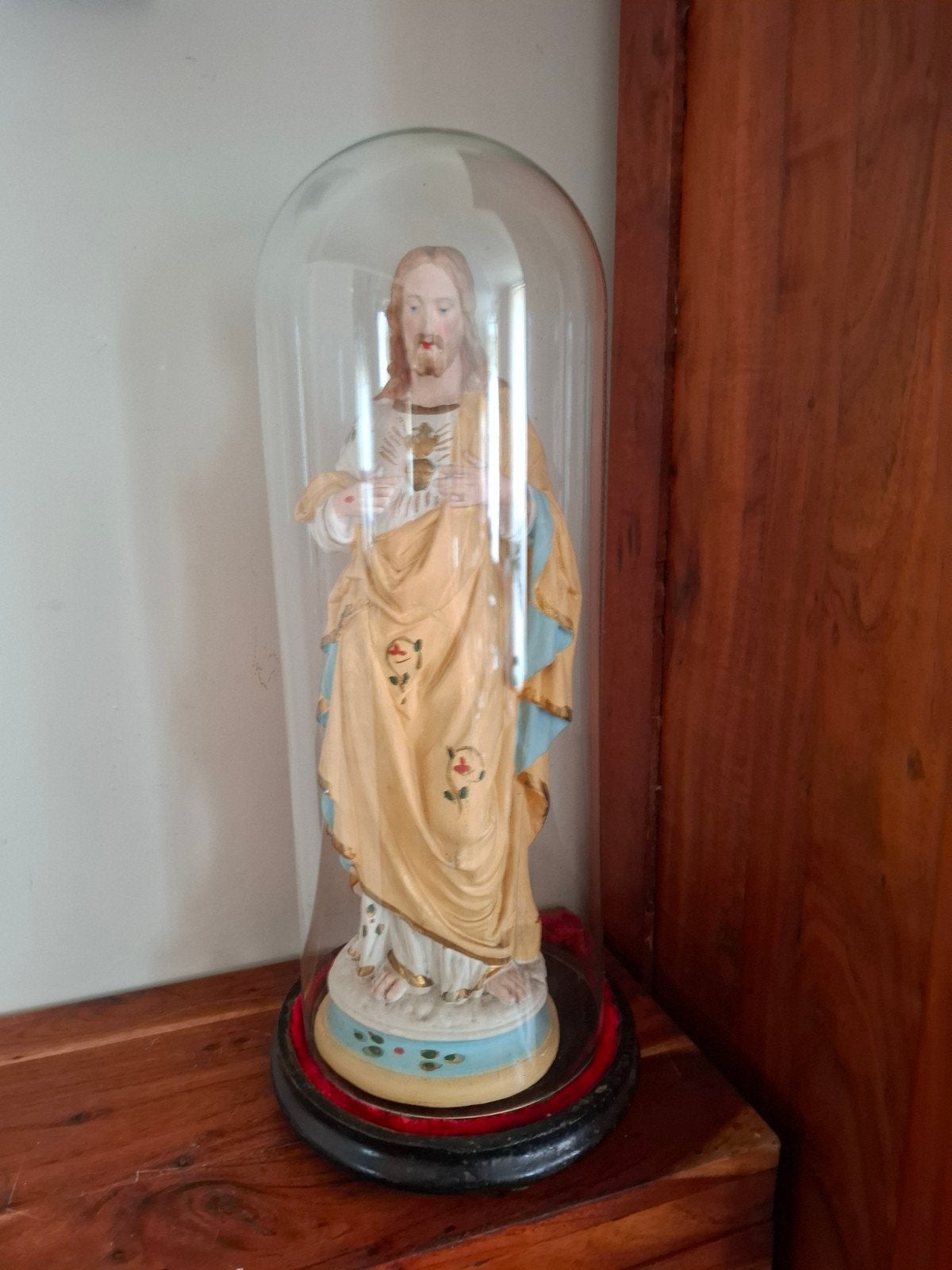 Vintage beeld Jezus onder stolp, Antiek en Kunst, Ophalen