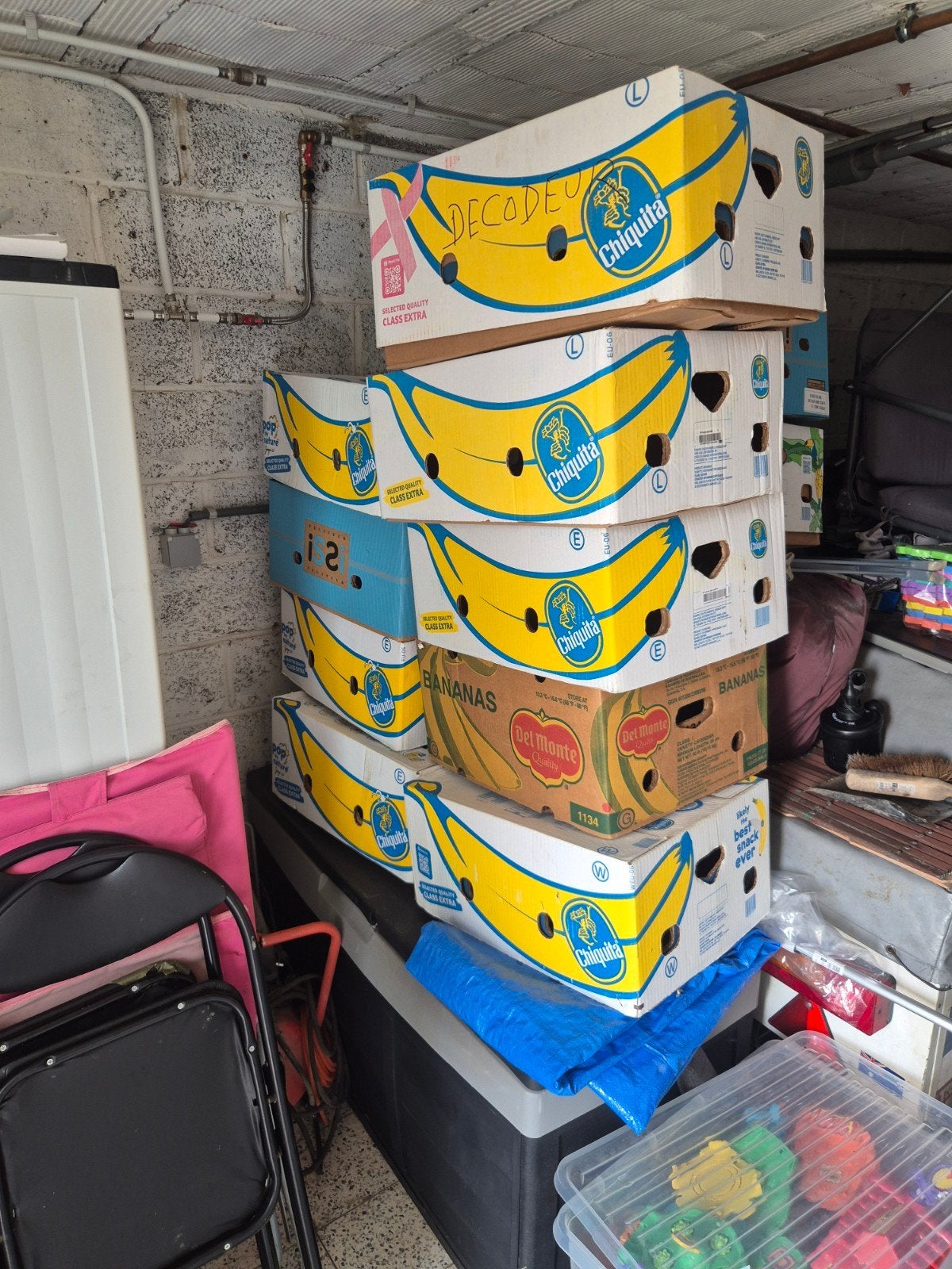 Lot de 9 caisses a bananes, Enlèvement