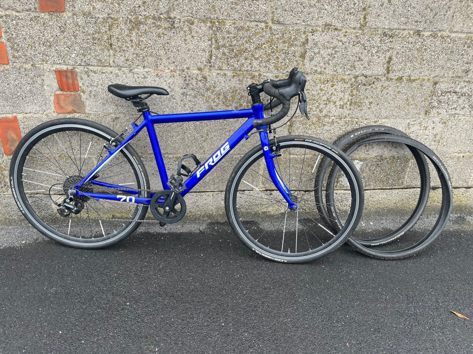 Frog Road 70 — Vélo de route ultraléger enfants (cyclocross), Vélos & Vélomoteurs, 26 pouces, Frein sur jante, Aluminium, Comme neuf