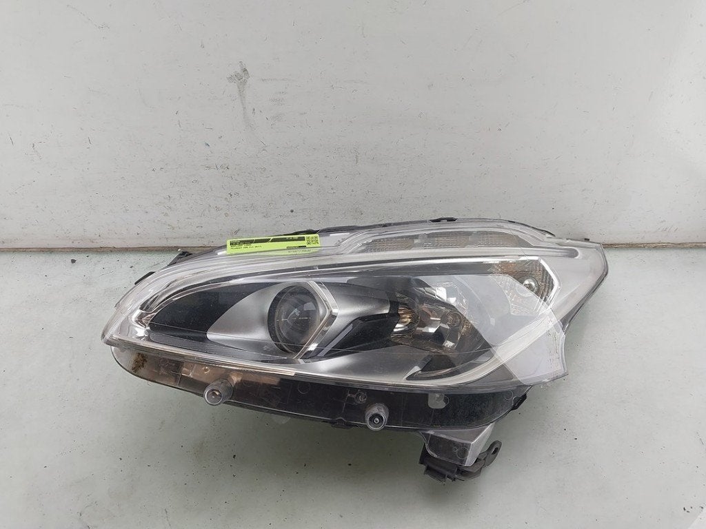 PHARE / OPTIQUE AVANT GAUCHE 208 I (CA / CC / CK / CL), Valeo, Utilisé, 100, rue de Courcelles
75017  Paris, FR, Info@valeo.fr