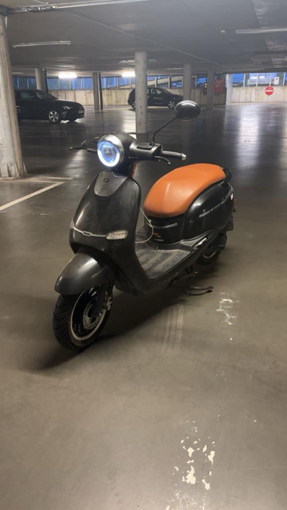 Cruzer 50 a klasse, Vélos & Vélomoteurs, Scooters | Piaggio, Enlèvement ou Envoi, Comme neuf