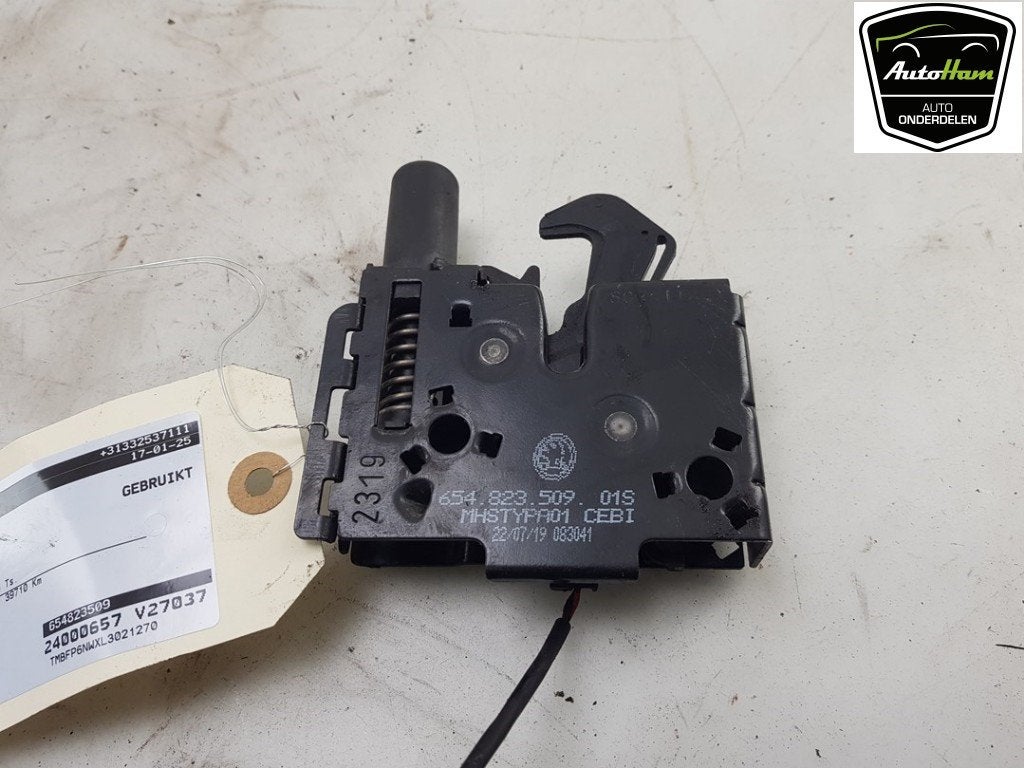 MOTORKAP SLOT Skoda Octavia Combi (1U5) (01-1998/12-2010), Auto-onderdelen, Gebruikt, Skoda