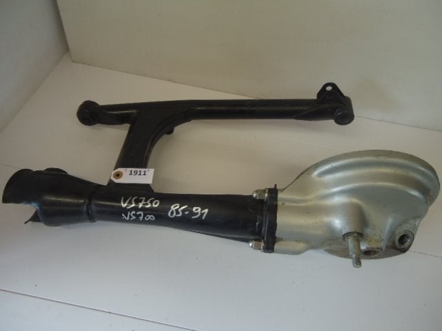 VS750 1985 - 1991 Suzuki Achterbrug D1-10151, Motos