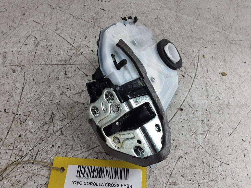 PORTIERSLOT RECHTS ACHTER Toyota Corolla Cross (40119203), Gebruikt, Achter, Kundenbetreuung@toyota.de, Toyota
