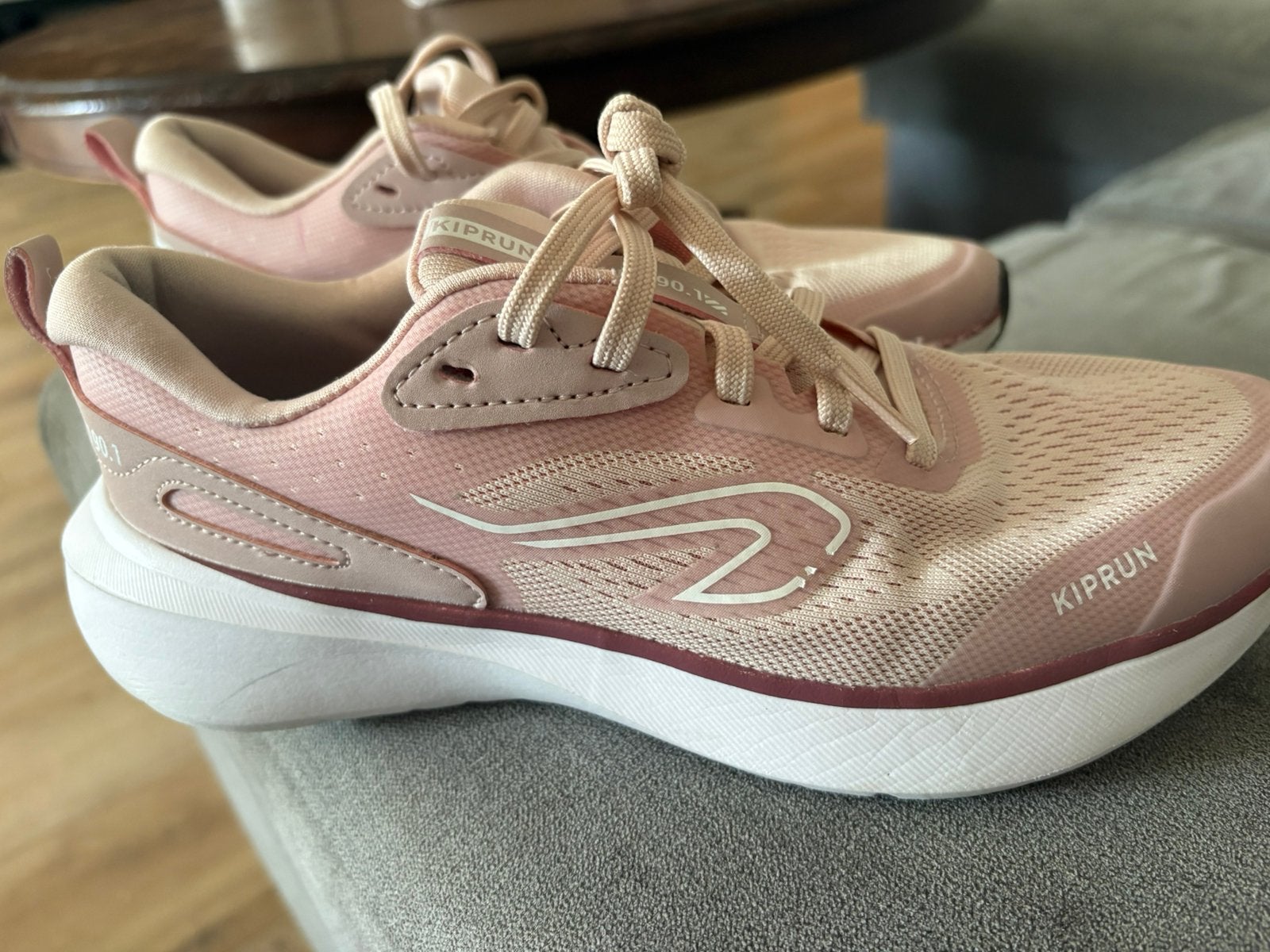 Sneakers roses, Enlèvement, Comme neuf, Course à pied, Chaussures de course à pied