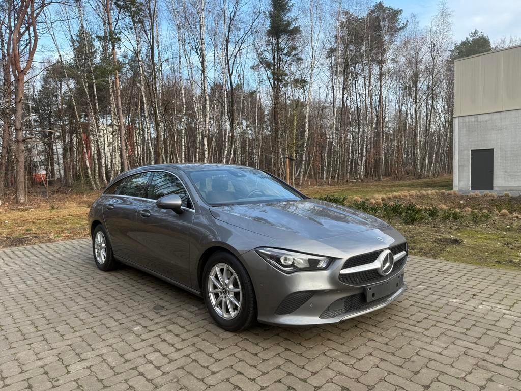 Mercedes-Benz CLA180 | GARANTIE | XENON | CAMERA | PDC |, Auto's, Mercedes-Benz, CLA, Stof, 4 cilinders, Zilver of Grijs