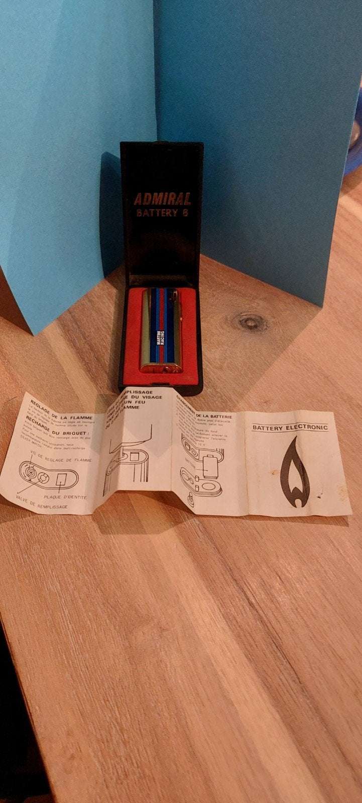 MARTINI RACING Aansteker Admiral battery 8, Ophalen of Verzenden, Zo goed als nieuw, Gebruiksvoorwerp