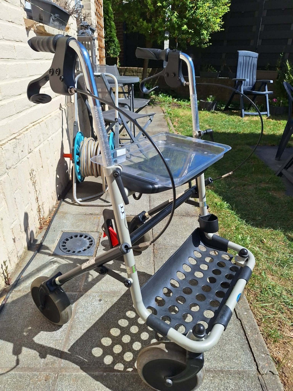 Déambulatoire pliable avec freins..., Diversen, Rollators, Opvouwbaar