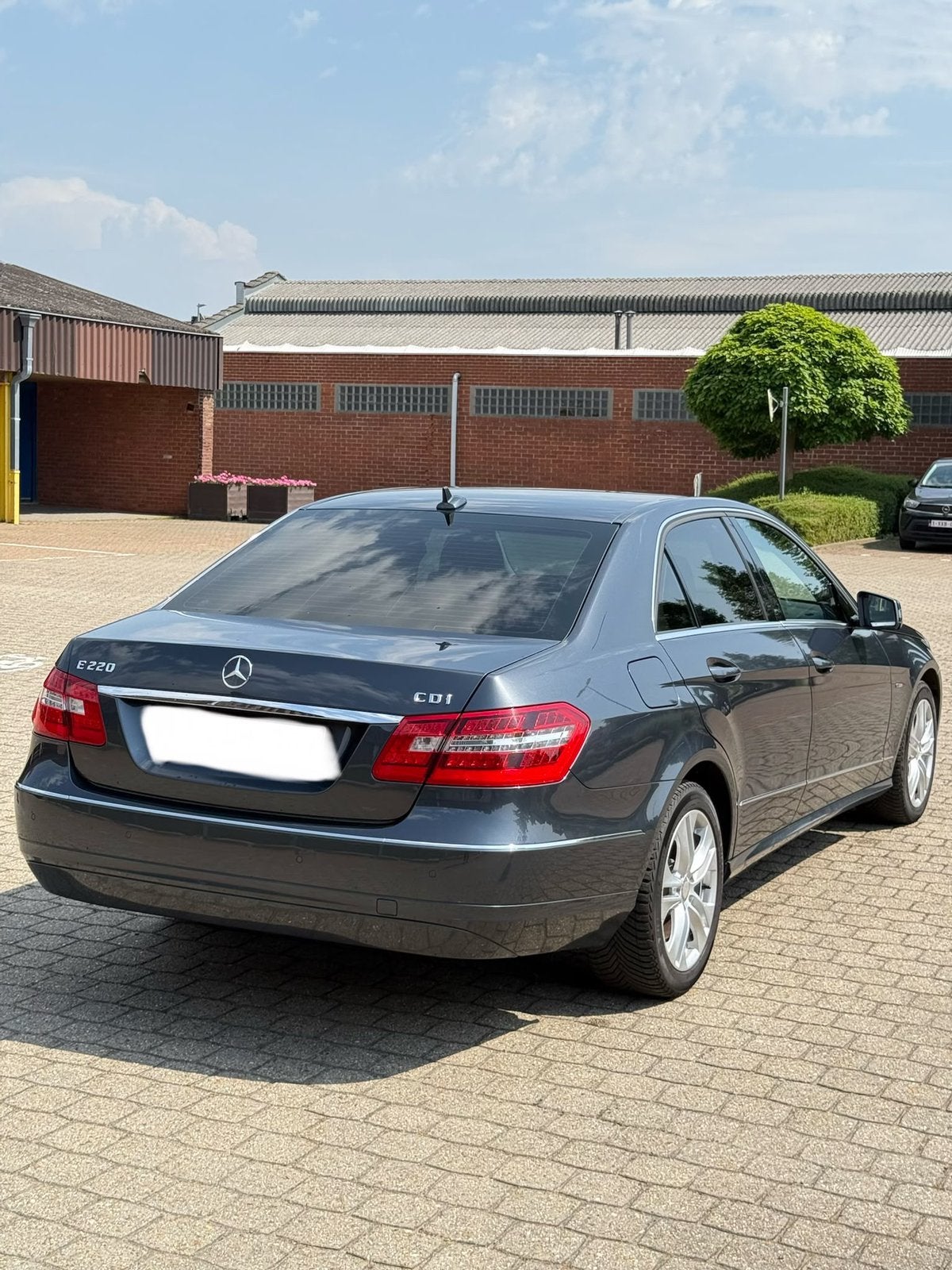 Mercedes-Benz E220 Automaat, Auto's, Mercedes-Benz, Particulier, E-Klasse, Bluetooth, Diesel, Euro 5, Berline, Automaat, Ophalen