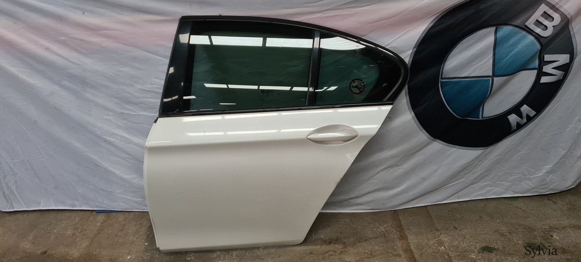 Links achter deur BMW 5 serie F10 MINERALWEISS A96, -, Utilisé, Porte, -